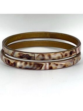Conch Shell Inlay Pair of Bangle Bracelets 2.6” inside diameter